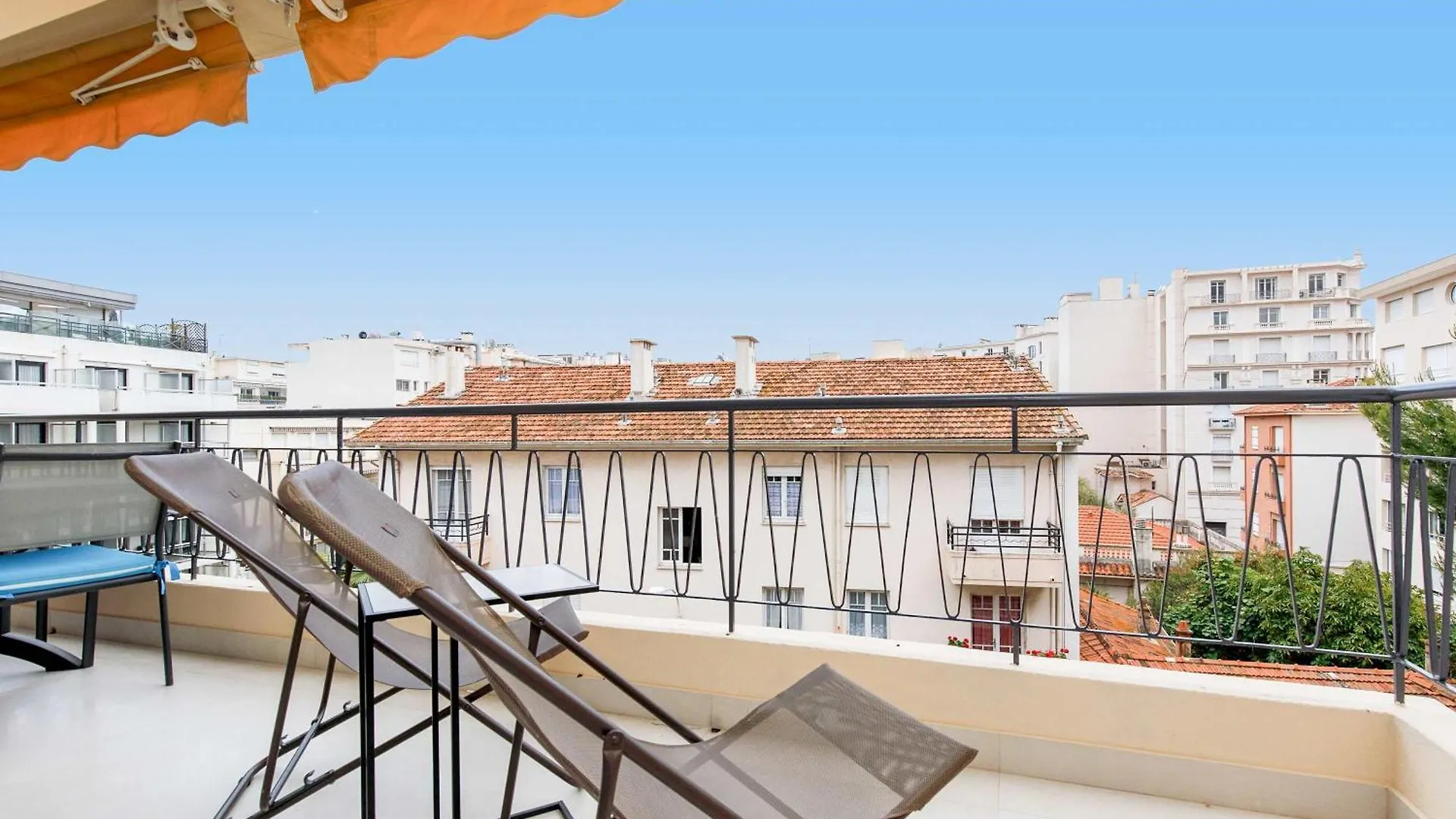 Great 3Bedrooms 100M From Croisette Cannes Apartment